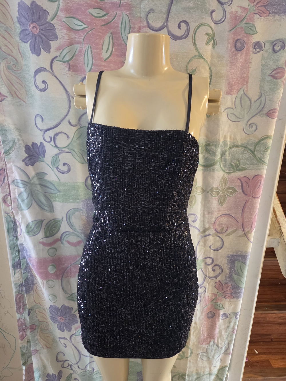 Sequin Bodycon Mini Dress - Black